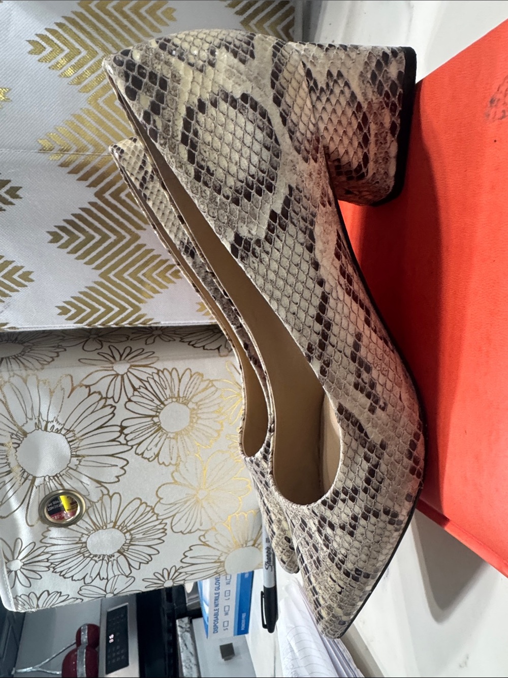 Franco Sarto Romi Pump Womens 8M Beige Snakeskin Print Block Heel Pointed Toe